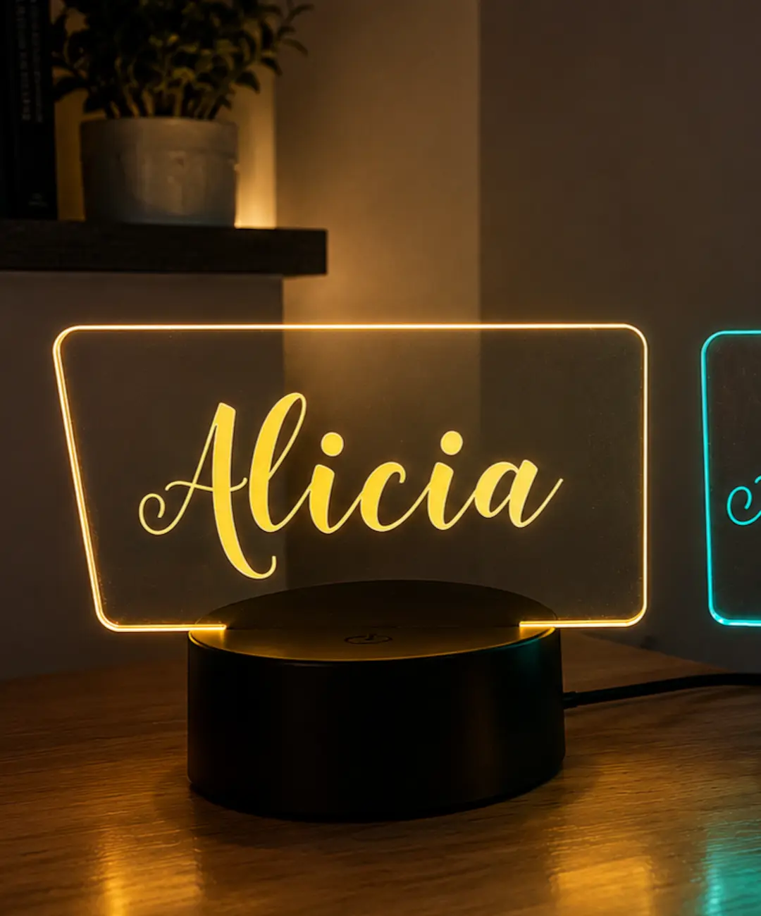Lámpara LED personalizada con nombre grabado