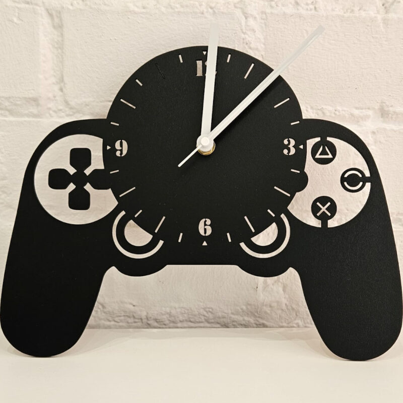 Reloj Mando Play 800x800 - Reloj Steampunk