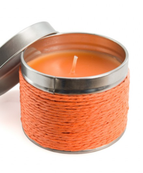 regalo versátil y encantador, ideal para crear un ambiente cálido y acogedor. Puedes grabar nombres, fechas, iniciales o mensajes especiales en el envase.