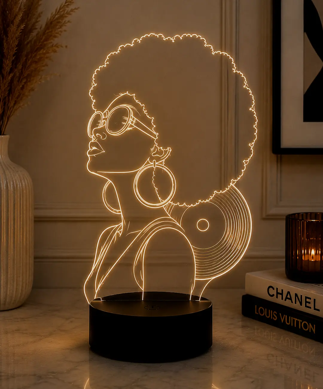 Lámpara LED decorativa mujer afro grabada en metacrilato con diseño artístico moderno