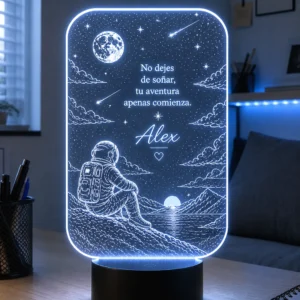 Lámpara infantil personalizada astronauta y estrellas grabada en metacrilato con nombre personalizado
