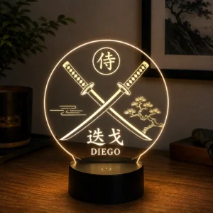 Lámpara personalizada katanas japonesas grabada en metacrilato con nombre personalizado