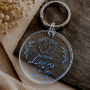 Llavero nacimiento bebé personalizado con nombre y datos de nacimiento grabados en metacrilato transparente